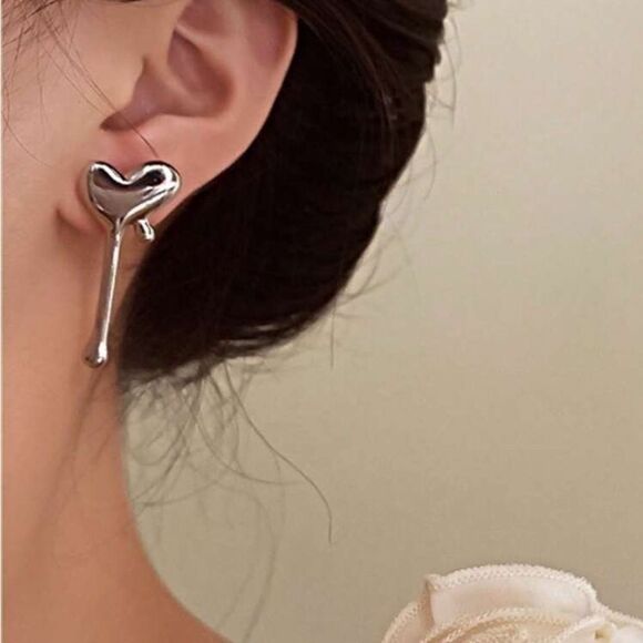 Silver Heart Drop Earrings A1418 - Picture 2 of 5